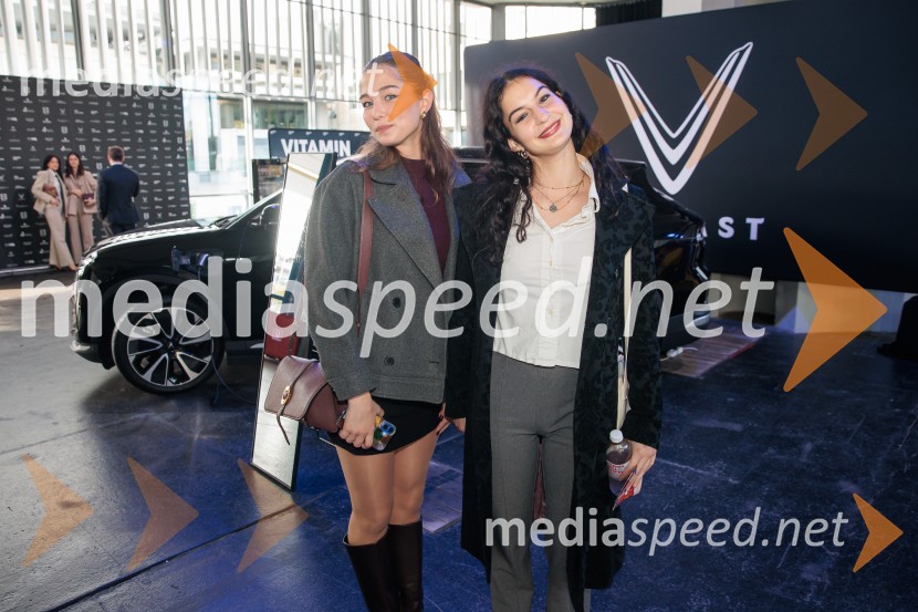 Ljubljanski teden mode 2025 zaključil s poklonom mladim talentom in modnim presežkom