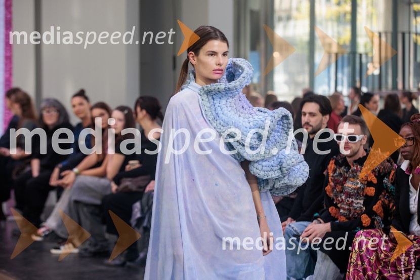 Ljubljanski teden mode 2025 zaključil s poklonom mladim talentom in modnim presežkom