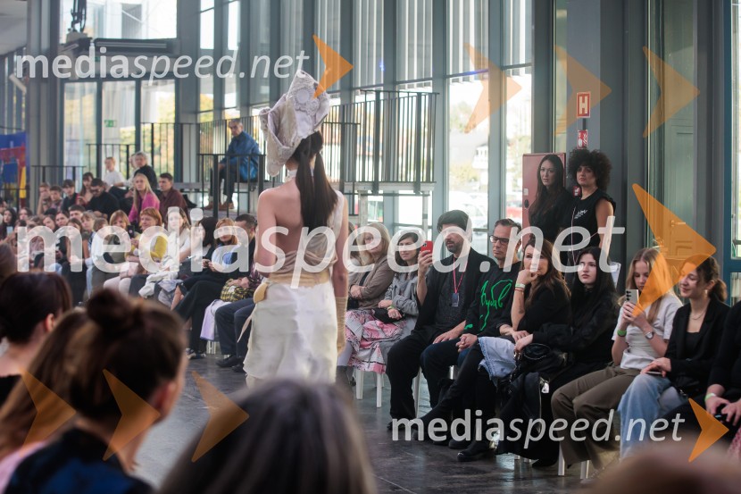 Ljubljanski teden mode 2025 zaključil s poklonom mladim talentom in modnim presežkom