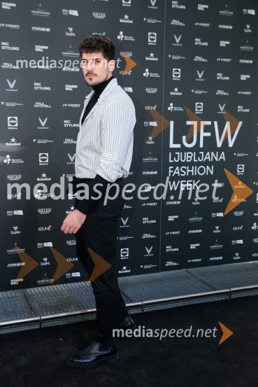 Ljubljanski teden mode 2025 zaključil s poklonom mladim talentom in modnim presežkom