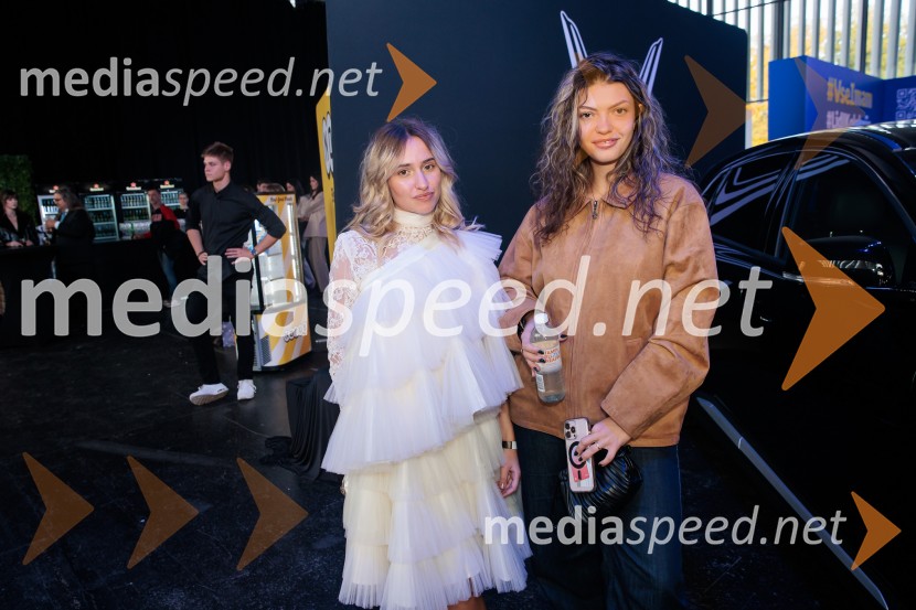 Ljubljanski teden mode 2025 zaključil s poklonom mladim talentom in modnim presežkom