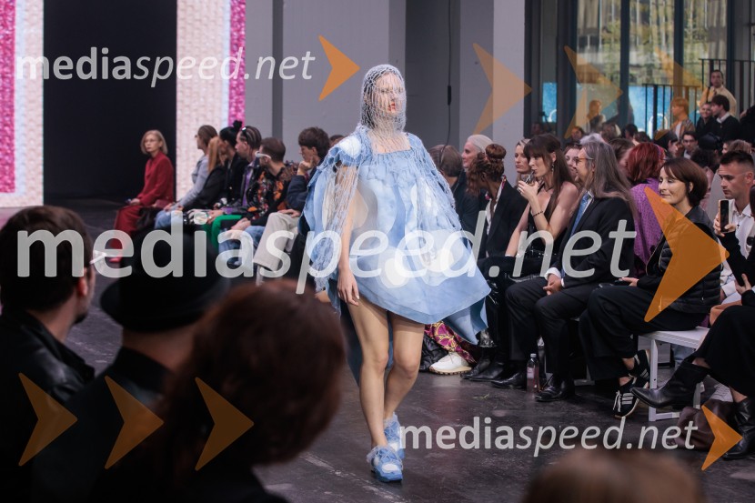 Ljubljanski teden mode 2025 zaključil s poklonom mladim talentom in modnim presežkom
