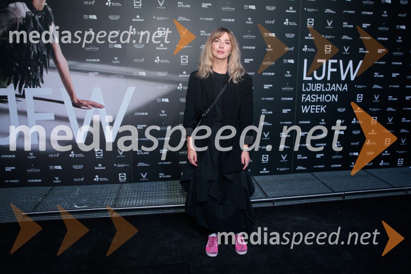 Ljubljanski teden mode 2025 zaključil s poklonom mladim talentom in modnim presežkom