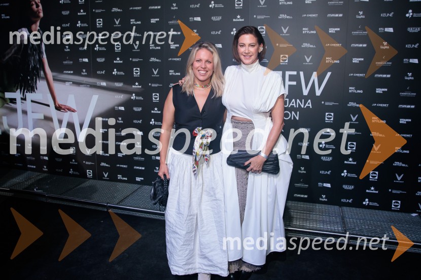 Ljubljanski teden mode 2025 zaključil s poklonom mladim talentom in modnim presežkom