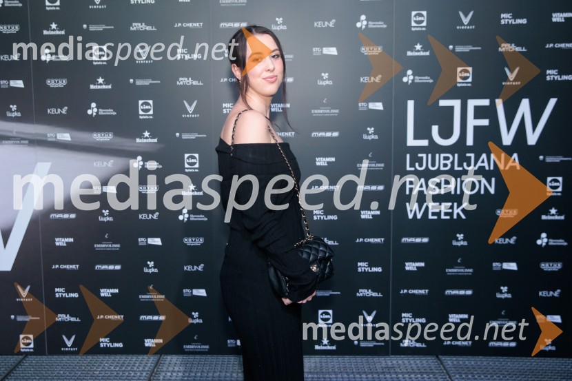 Ljubljanski teden mode 2025 zaključil s poklonom mladim talentom in modnim presežkom