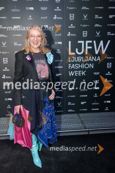 Ljubljanski teden mode 2025 zaključil s poklonom mladim talentom in modnim presežkom