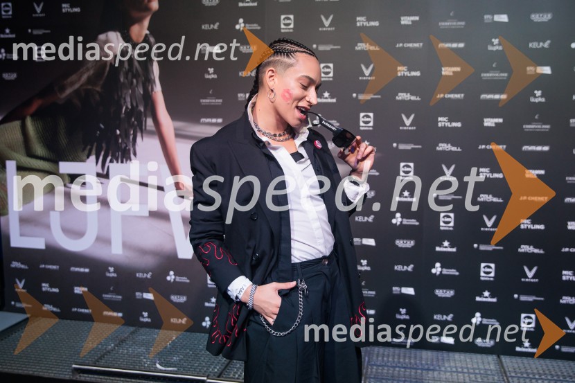 Ljubljanski teden mode 2025 zaključil s poklonom mladim talentom in modnim presežkom