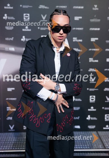 Ljubljanski teden mode 2025 zaključil s poklonom mladim talentom in modnim presežkom