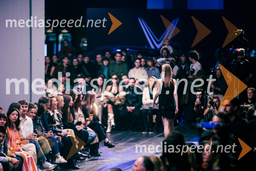 Ljubljanski teden mode 2025 zaključil s poklonom mladim talentom in modnim presežkom