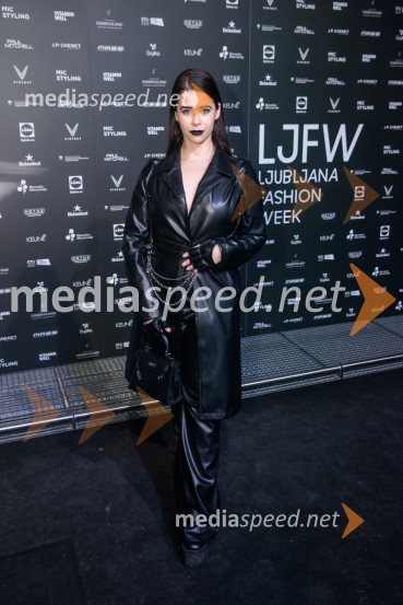 Ljubljanski teden mode 2025 zaključil s poklonom mladim talentom in modnim presežkom