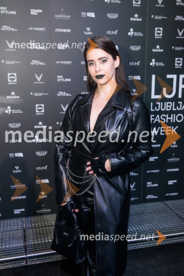 Ljubljanski teden mode 2025 zaključil s poklonom mladim talentom in modnim presežkom