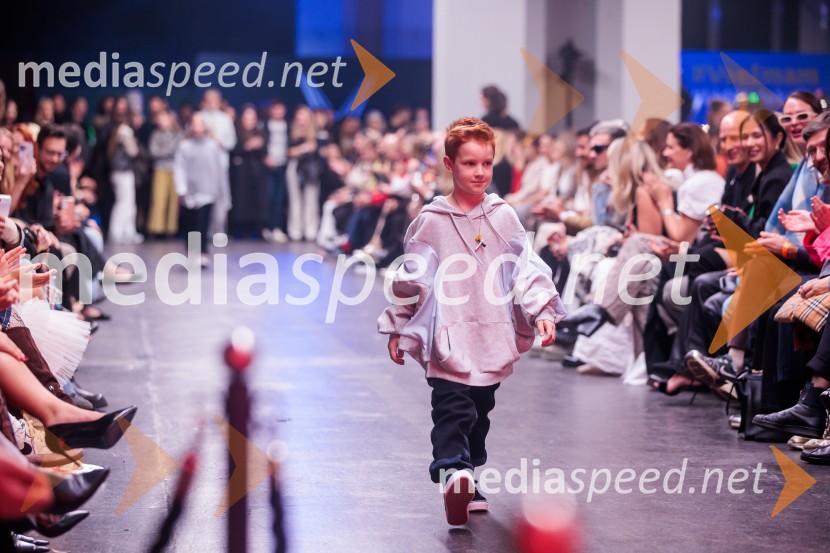 Ljubljanski teden mode 2025 zaključil s poklonom mladim talentom in modnim presežkom