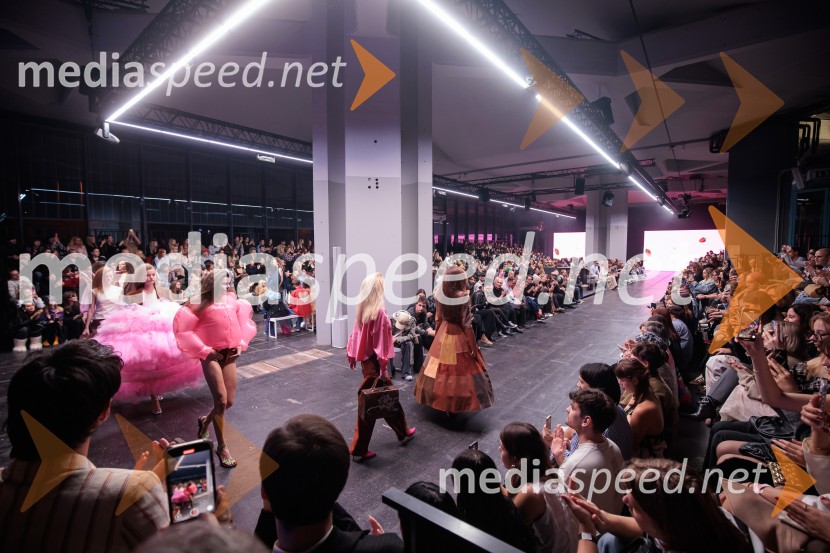 Ljubljanski teden mode 2025 zaključil s poklonom mladim talentom in modnim presežkom