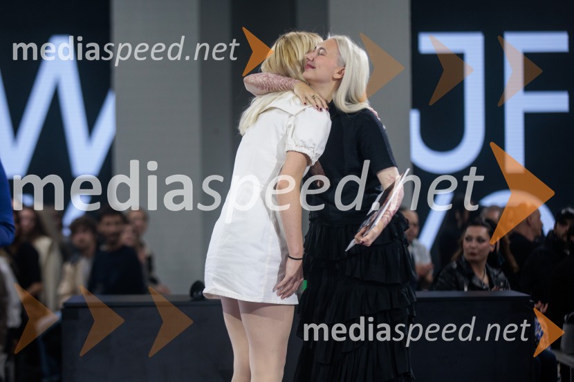 Ljubljanski teden mode 2025 zaključil s poklonom mladim talentom in modnim presežkom