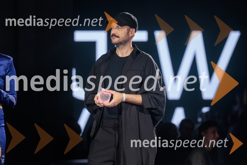 Ljubljanski teden mode 2025 zaključil s poklonom mladim talentom in modnim presežkom