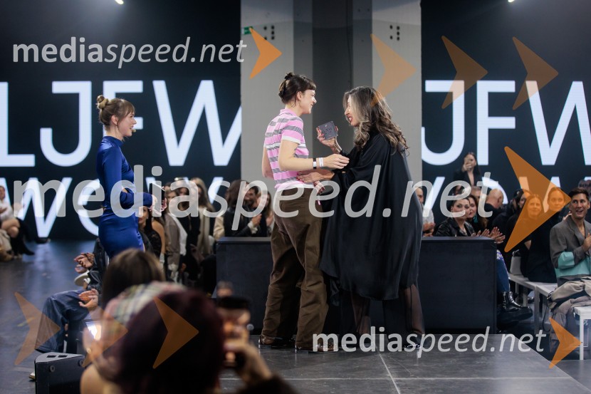 Ljubljanski teden mode 2025 zaključil s poklonom mladim talentom in modnim presežkom