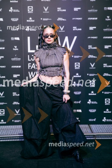 Ljubljanski teden mode 2025 zaključil s poklonom mladim talentom in modnim presežkom