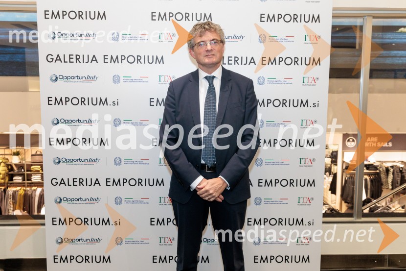 Začel se je mesec italijanske mode v Emporiumu