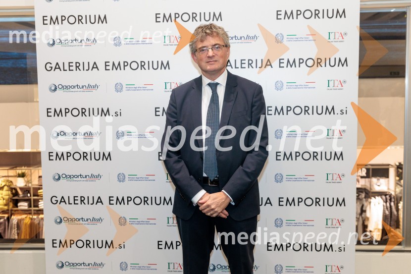 Začel se je mesec italijanske mode v Emporiumu