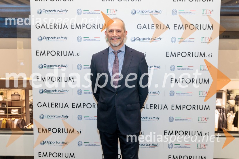 Začel se je mesec italijanske mode v Emporiumu