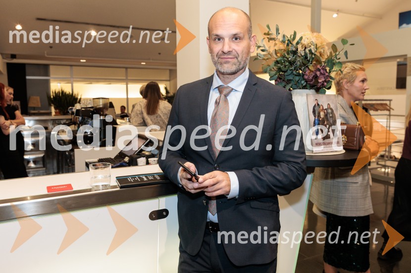 Začel se je mesec italijanske mode v Emporiumu