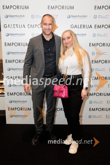 Začel se je mesec italijanske mode v Emporiumu