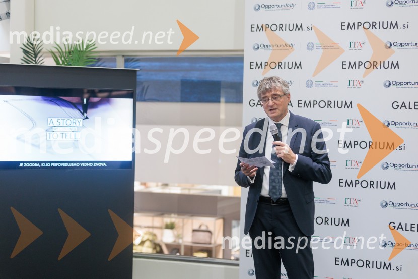 Začel se je mesec italijanske mode v Emporiumu