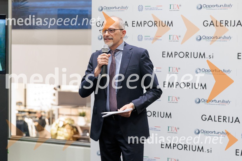 Začel se je mesec italijanske mode v Emporiumu