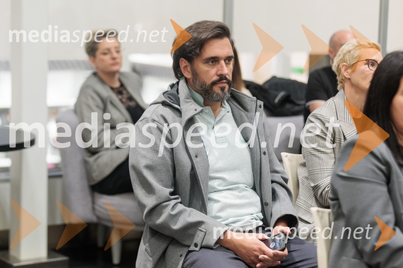 Začel se je mesec italijanske mode v Emporiumu