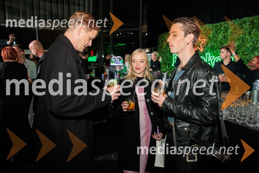 Fashion Week v drugi dan združil vizijo, energijo in vrhunsko oblikovanje