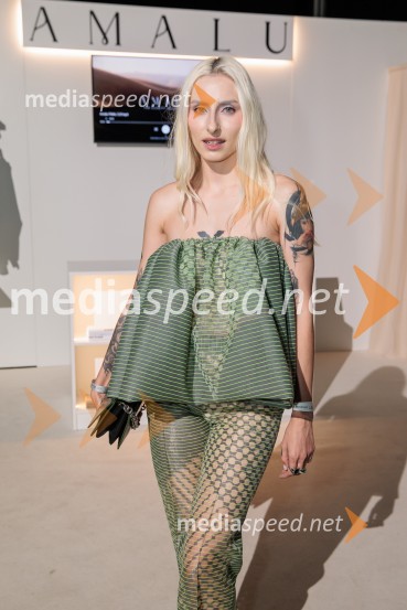 Fashion Week v drugi dan združil vizijo, energijo in vrhunsko oblikovanje