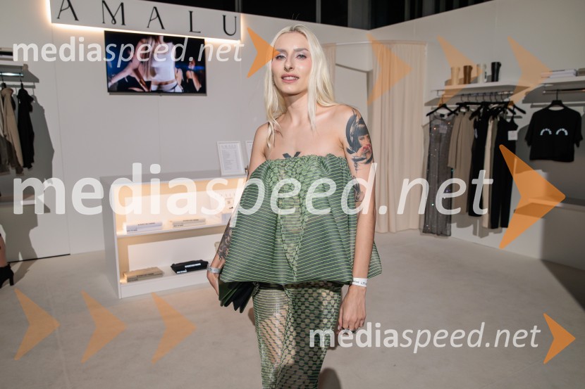 Fashion Week v drugi dan združil vizijo, energijo in vrhunsko oblikovanje