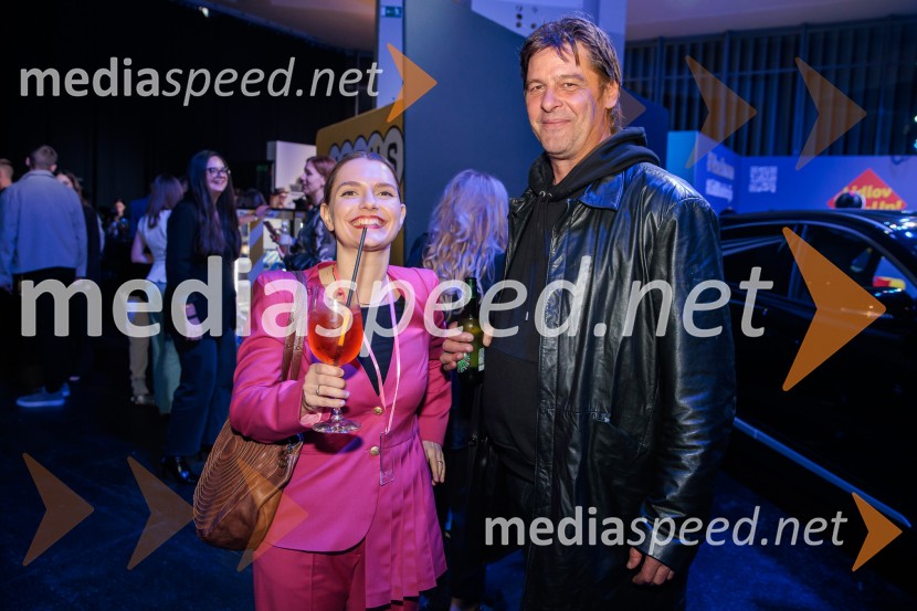 Fashion Week v drugi dan združil vizijo, energijo in vrhunsko oblikovanje