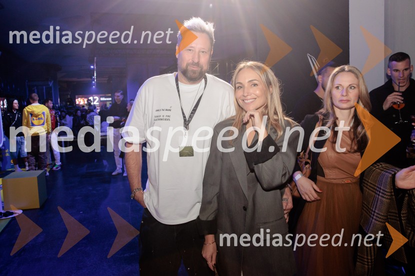 Fashion Week v drugi dan združil vizijo, energijo in vrhunsko oblikovanje