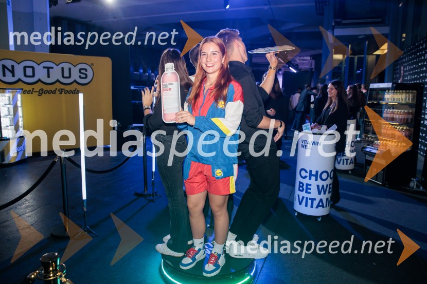 Fashion Week v drugi dan združil vizijo, energijo in vrhunsko oblikovanje