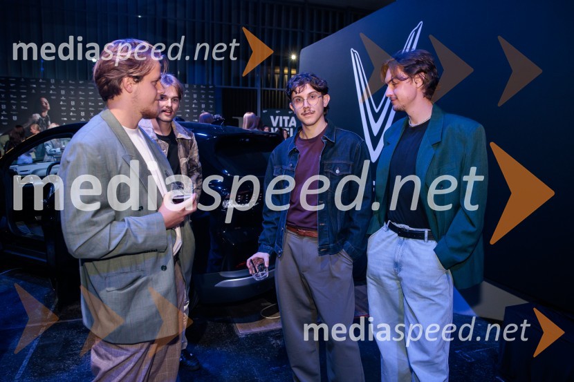 Fashion Week v drugi dan združil vizijo, energijo in vrhunsko oblikovanje