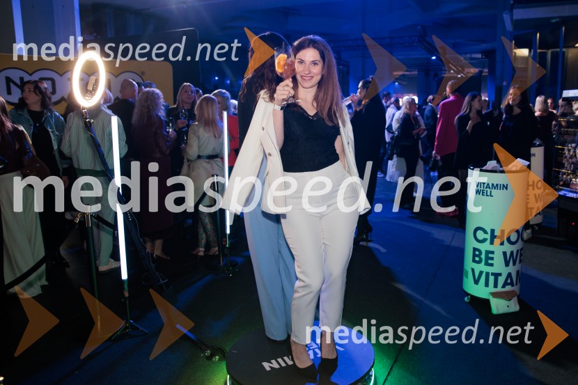 Fashion Week v drugi dan združil vizijo, energijo in vrhunsko oblikovanje