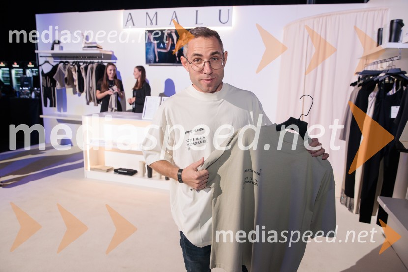 Fashion Week v drugi dan združil vizijo, energijo in vrhunsko oblikovanje