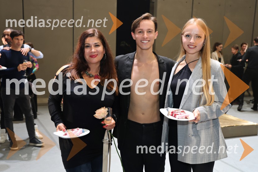  Janja Glogovac, režiserka;  Davide Buffone, baletni plesalec;  Mina Radaković, baletna plesalkaRadio and Juliet, jubilejna predstava ob 20. obletnici premiere