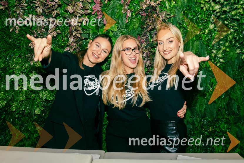  ... ;  ... ;  Estera Premk, vodja marketinga NEXT MEDIASpringsteen: Reši me od nikoder, film o resnici, pogumu in glasbi