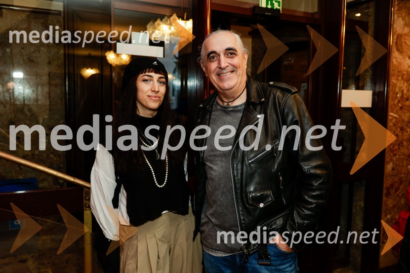  ... ;  Igor KavčičPu, otroška premiera v Prešernovem gledališču Kranj