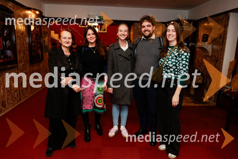  ... ;  Eva Belčič, vodja marketinga in odnosov z javnostmi, Prešernovo gledališče Kranj;  Lara Ekar Grlj, koreografinja;  Luka Marcen, režiser;  Ana Janc, kostumografinjaPu, otroška premiera v Prešernovem gledališču Kranj