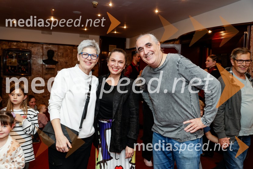  Mirjam Drnovšček, direktorica, SNG Nova Gorica;  ... ;  ... Pu, otroška premiera v Prešernovem gledališču Kranj