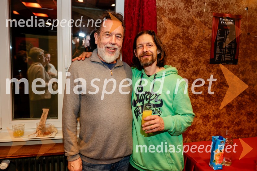  Igor  Berginc, oblikovalec luči;  ... Pu, otroška premiera v Prešernovem gledališču Kranj