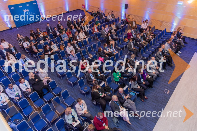 Povežimo se v znanju, Univerza v Mariboru