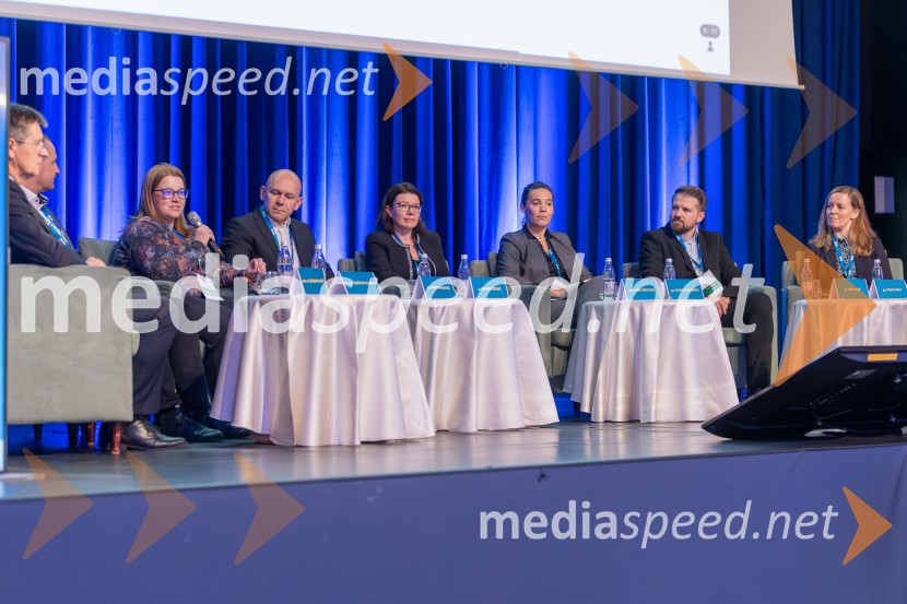 Povežimo se v znanju, Univerza v Mariboru