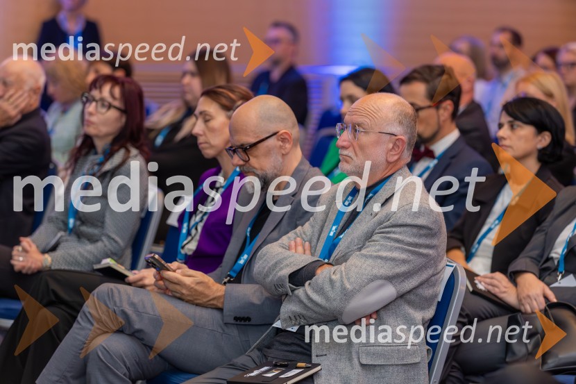 Povežimo se v znanju, Univerza v Mariboru