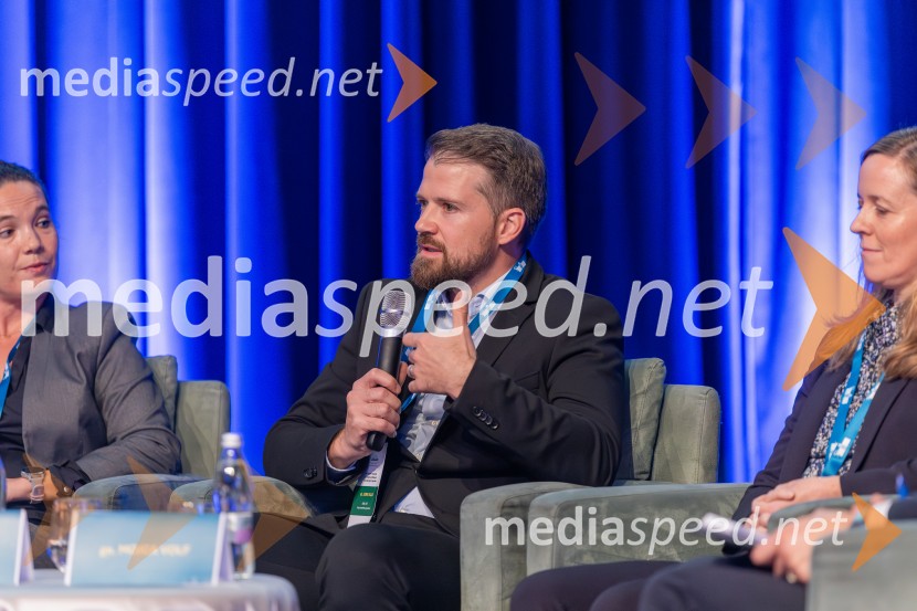 Povežimo se v znanju, Univerza v Mariboru