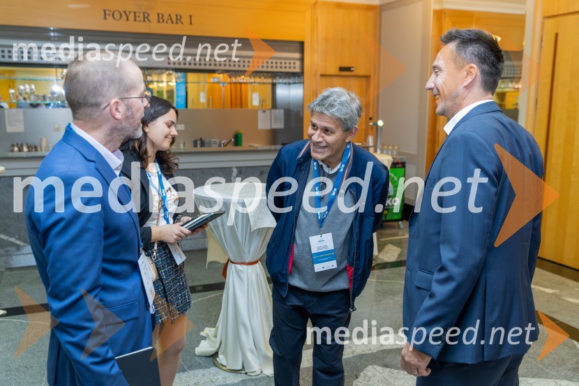 Povežimo se v znanju, Univerza v Mariboru