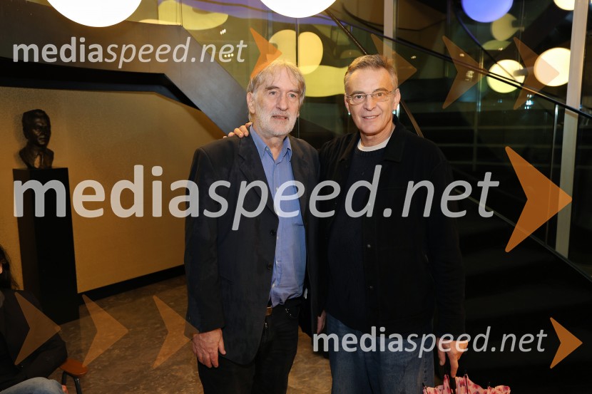  Jonas Žnidaršič, igralec;   Igor  Samobor, igralecPokojnik, premiera komedije v MGL Ljubljana